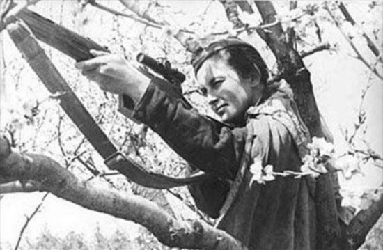 二战苏联美女狙击手:曾击毙309名德国军人(组